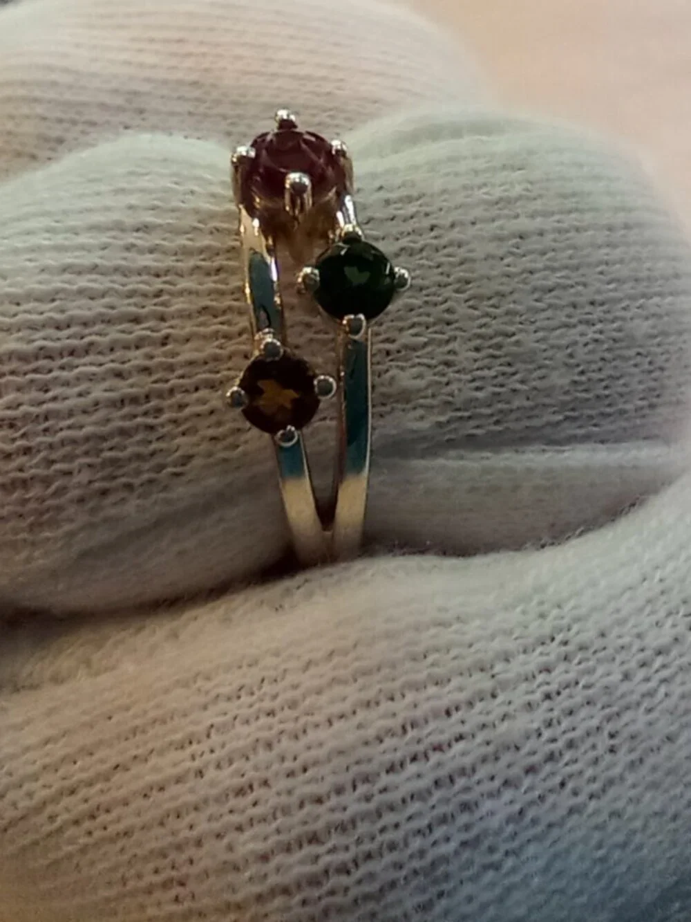 Tricolor tourmaline ring, .925 silver band, size 7 - Picture 5 of 7